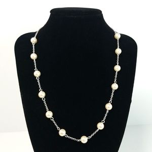 Kohl's Occasion Siver Faux  Pearl Women's Necklace Size 18 Inches